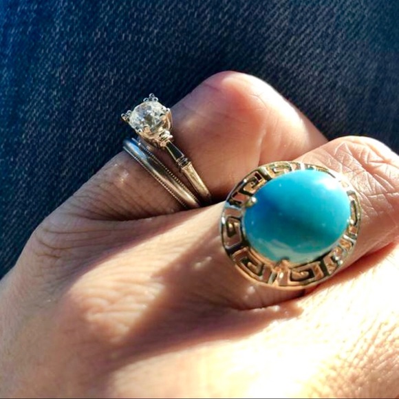 14k Turquoise Ring SALE - Picture 2 of 6